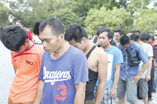 22 Filipinos from Sabah jailed for having MyKads